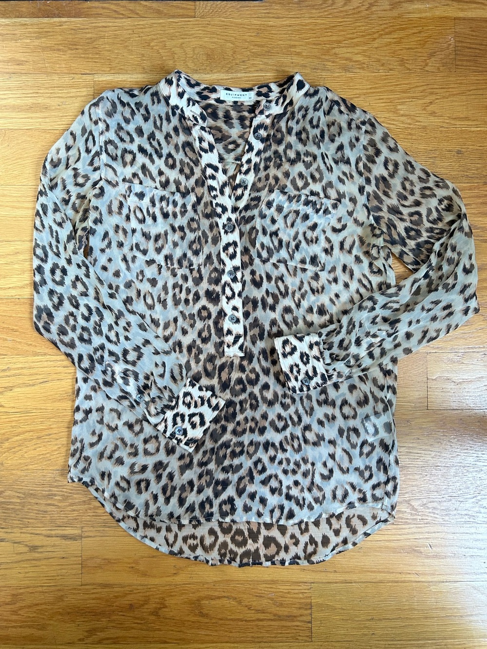 Equipment Femme leopard animal print silk chiffon sheer collared blouse XS